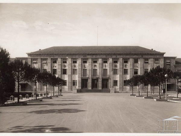 MUSSOLINI, IL FASCISMO, LA FABBRICA E LA COMPANY TOWN: IL CASO&nbsp;DALMINE