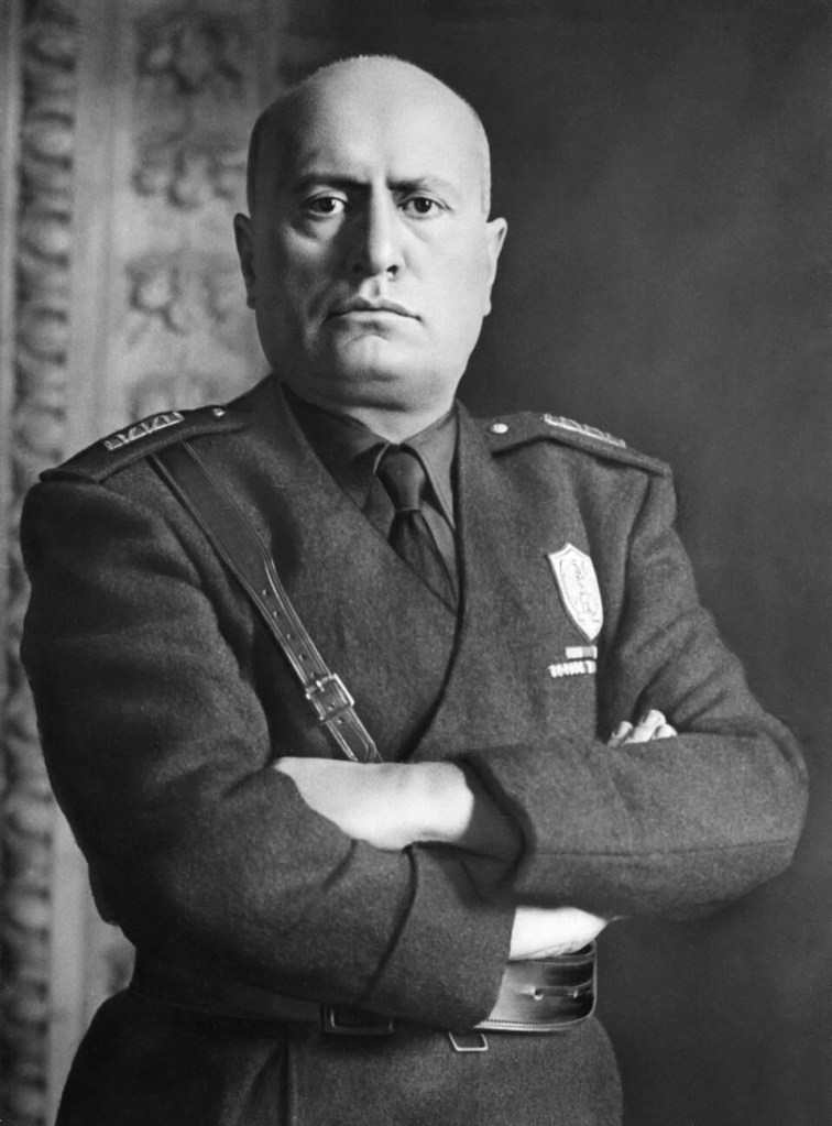 Benito Mussolini, 1939